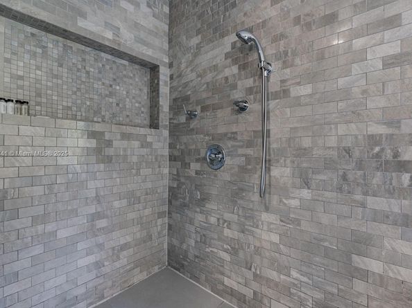 7475 SW 134th St, Pinecrest FL 33156