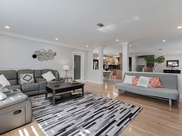 7475 SW 134th St, Pinecrest FL 33156