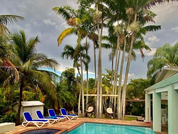 7475 SW 134th St, Pinecrest FL 33156