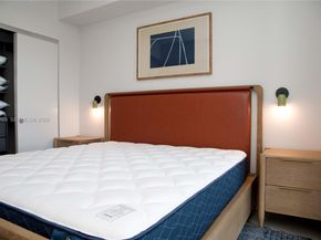 11 NE 6th St 1109, Miami FL 33132