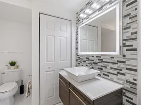 8780 NW 116th Path, Doral FL 33178