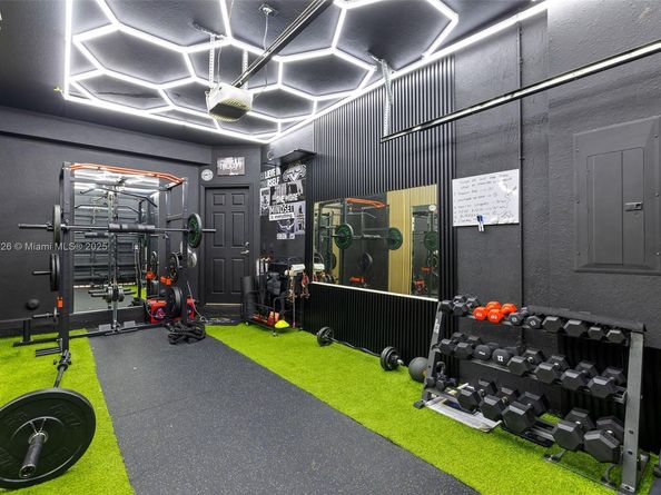 8780 NW 116th Path, Doral FL 33178