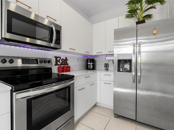 12625 NW 23rd Pl, Miami FL 33167