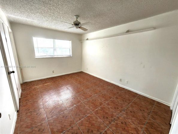 321 SW 1st Ct K5, Pompano Beach FL 33060