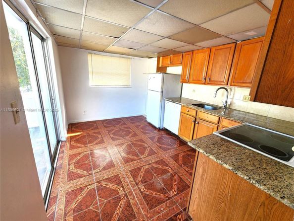 321 SW 1st Ct K5, Pompano Beach FL 33060