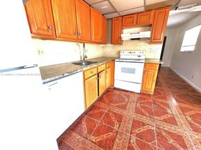 321 SW 1st Ct K5, Pompano Beach FL 33060