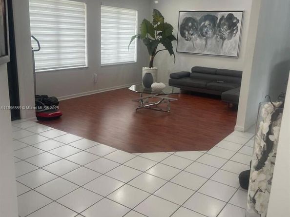 14862 SW 169th Ln, Miami FL 33187