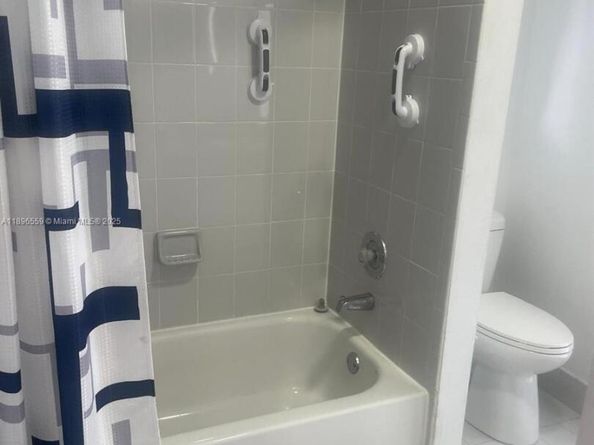 14862 SW 169th Ln, Miami FL 33187