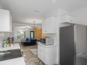 46 NE 43rd St, Miami FL 33137