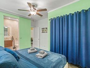 46 NE 43rd St, Miami FL 33137