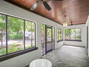 46 NE 43rd St, Miami FL 33137