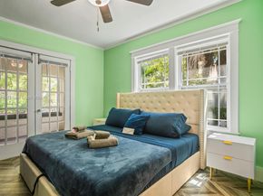 46 NE 43rd St, Miami FL 33137
