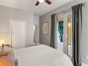 737 Alhambra Cir, Coral Gables FL 33134