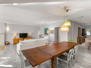 737 Alhambra Cir, Coral Gables FL 33134