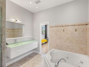 737 Alhambra Cir, Coral Gables FL 33134