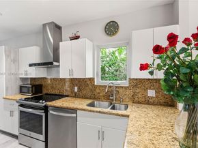 737 Alhambra Cir, Coral Gables FL 33134