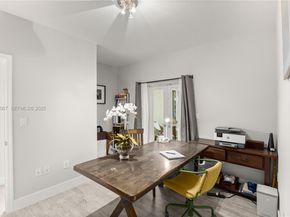 737 Alhambra Cir, Coral Gables FL 33134