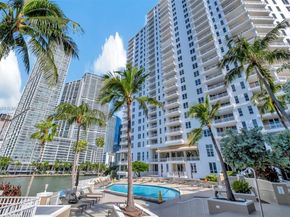 701 Brickell Key Blvd 1108, Miami FL 33131