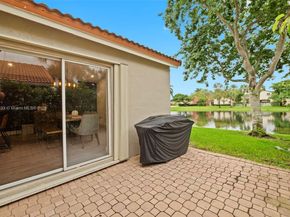1611 SW 158th Ave, Pembroke Pines FL 33027