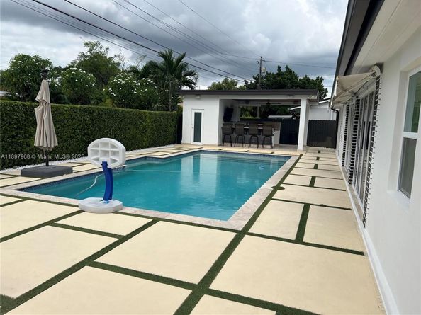 3530 SW 126th Ave, Miami FL 33175