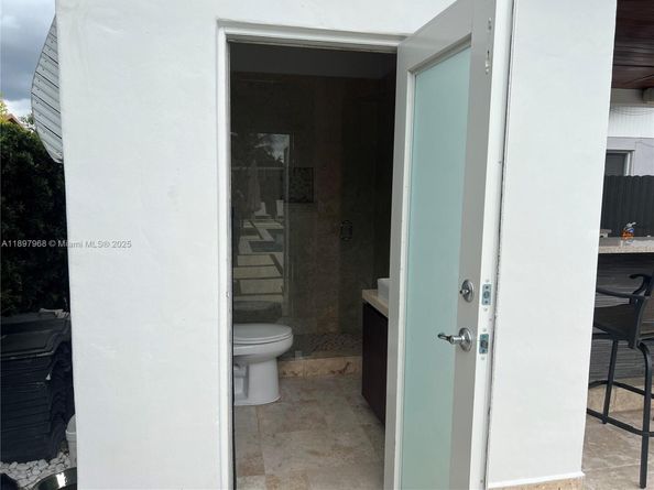 3530 SW 126th Ave, Miami FL 33175