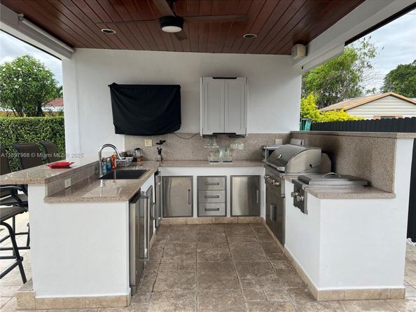 3530 SW 126th Ave, Miami FL 33175