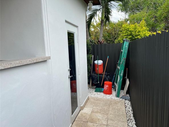 3530 SW 126th Ave, Miami FL 33175