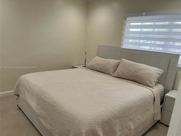 3530 SW 126th Ave, Miami FL 33175