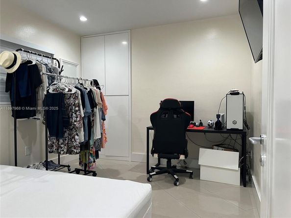 3530 SW 126th Ave, Miami FL 33175