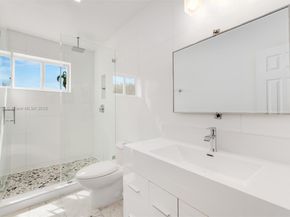 7425 SW 115th St, Pinecrest FL 33156