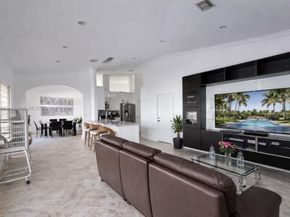 10505 SW 19th St, Miramar FL 33025