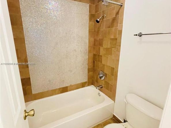 4086 N Pine Island Rd 508, Sunrise FL 33351