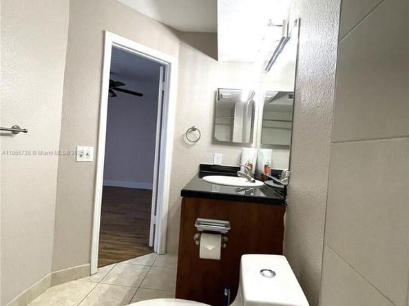 12760 Vista Isles Dr 711, Sunrise FL 33325