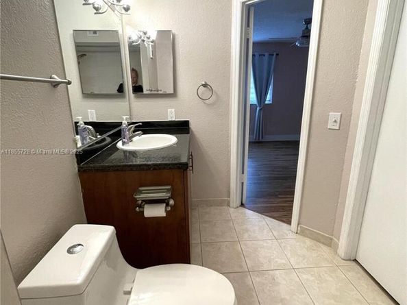 12760 Vista Isles Dr 711, Sunrise FL 33325