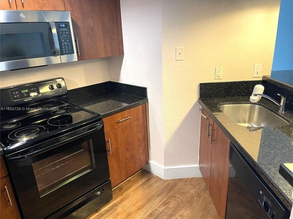12760 Vista Isles Dr 711, Sunrise FL 33325