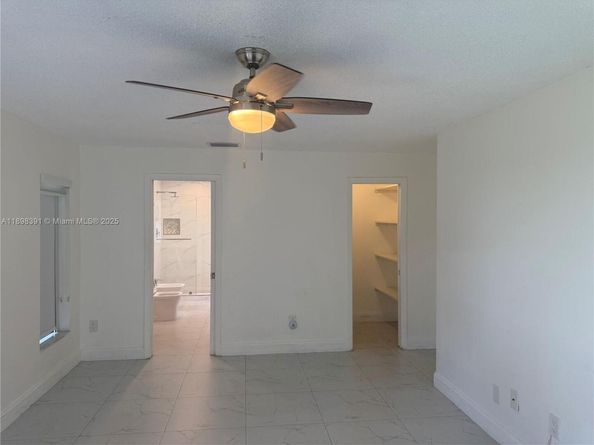 9869 NW 52nd Ter, Doral FL 33178