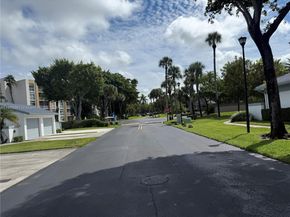 9869 NW 52nd Ter, Doral FL 33178