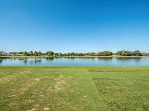 9869 NW 52nd Ter, Doral FL 33178