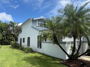 9869 NW 52nd Ter, Doral FL 33178