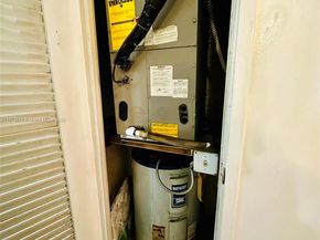 1690 NE 191st St 3051, Miami FL 33179