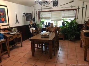 8550 Miller Dr, Miami FL 33155