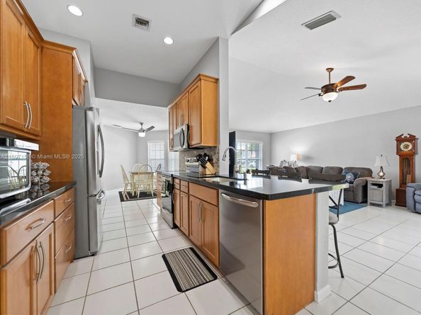 2703 Augusta Dr, Homestead FL 33035
