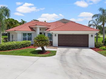 2703 Augusta Dr