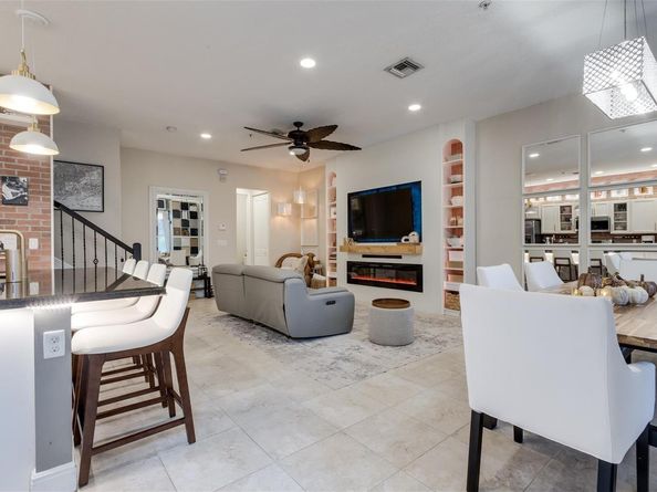 12467 NW 17th Court, Pembroke Pines FL 33028