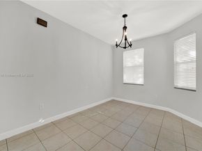 8450 NW 113th Psge, Doral FL 33178