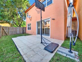 8450 NW 113th Psge, Doral FL 33178