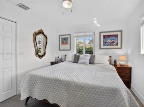 2245 Johnson St, Hollywood FL 33020