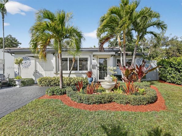 2245 Johnson St, Hollywood FL 33020