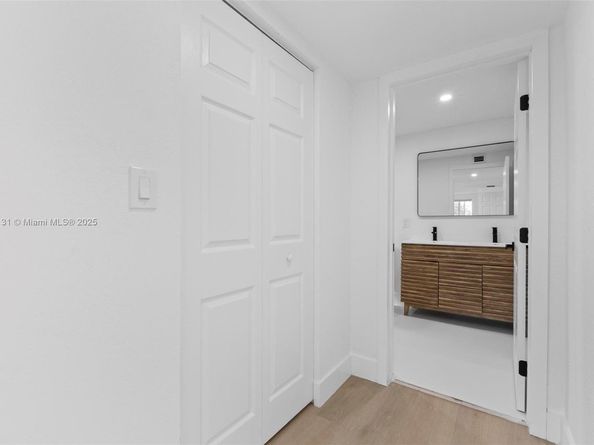 2941 NW 69th Ter, Miami FL 33147