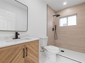 2941 NW 69th Ter, Miami FL 33147